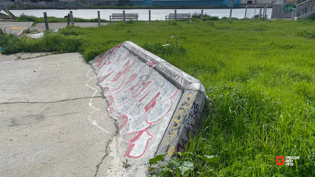 Islais Creek promenade spot